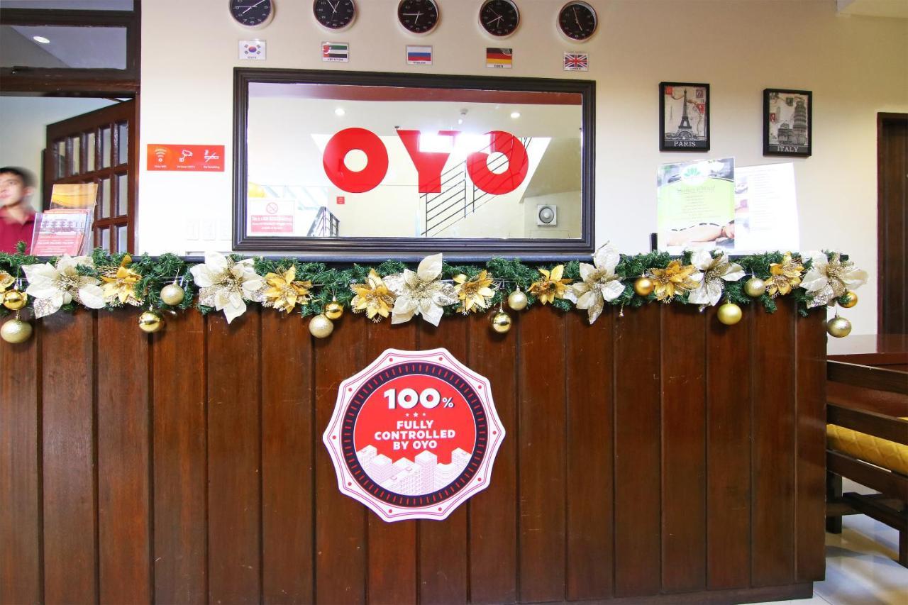 Oyo110亚洲机场酒店 帕赛 外观 照片